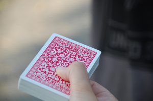 听牌跟注怎么算赔率？三步判断值不值