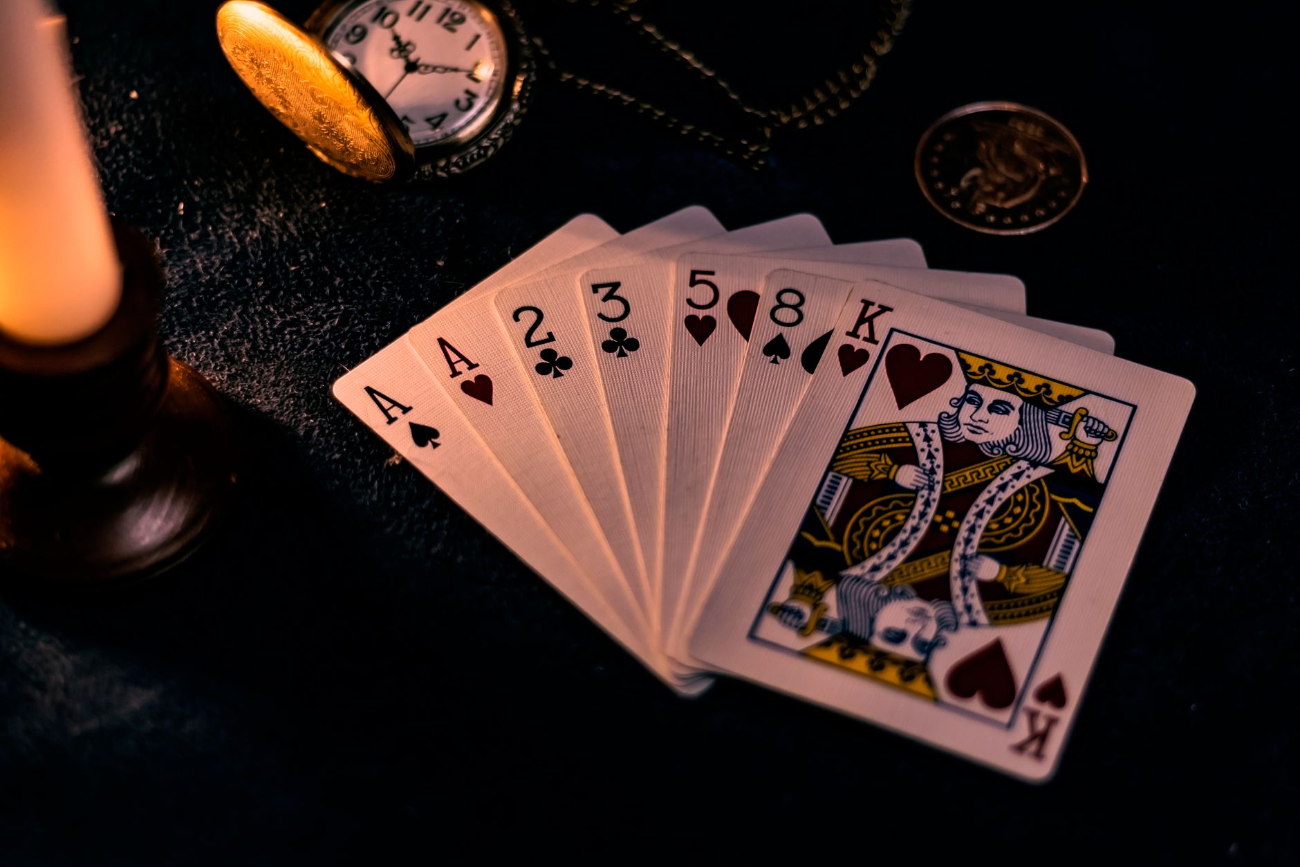 德州牛仔搭子社交：找对牌友的四个关键点，让牌局更稳（实战示例）